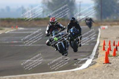 media/Sep-20-2025-TrackDaz (Sat) [[27f0cde673]]/B Group/220pm (Turn 9)/